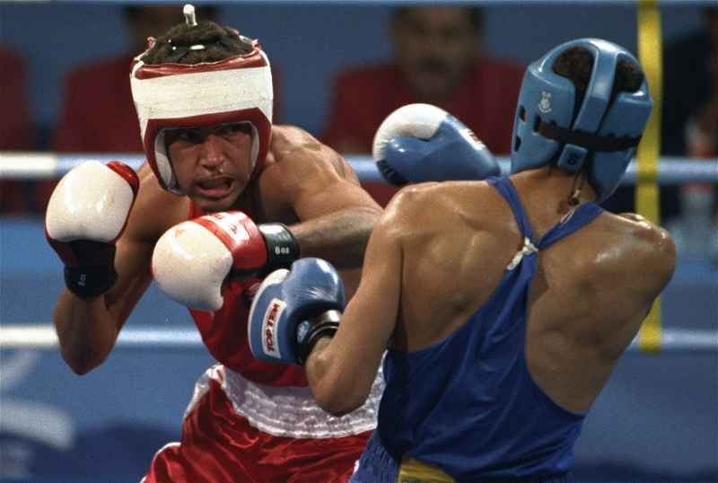 De La Hoya during an Olympic bout in 1992